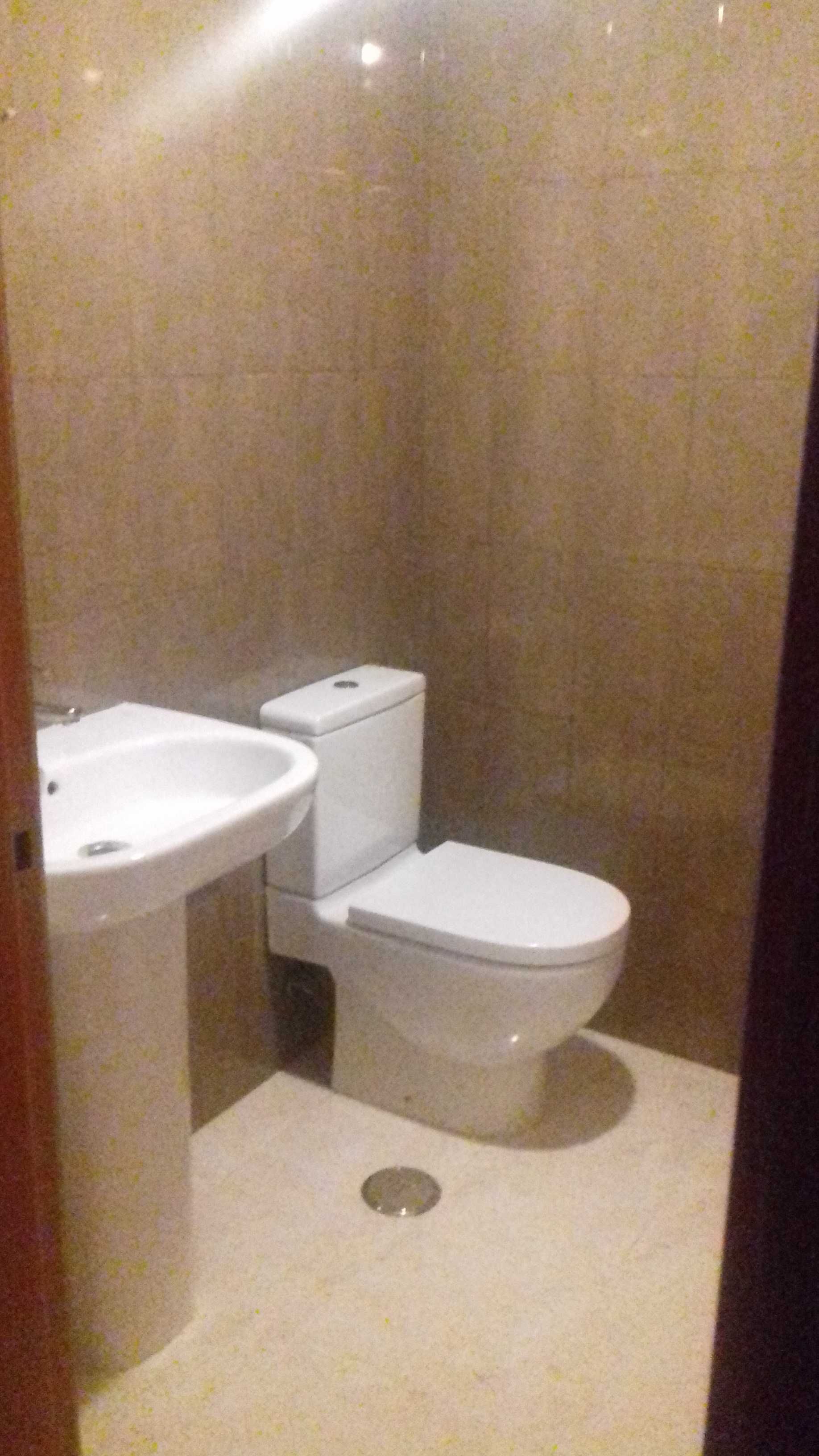Vende-se T2 - Excelente oportunidade de investimento em Évora
