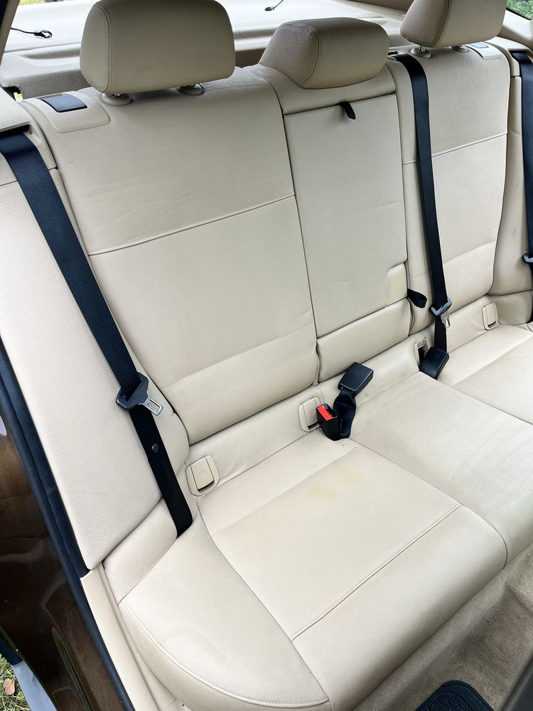 Wnętrze skóra Bmw x1 e84 lift podgrzewane beżowe Nevada beige LUB4