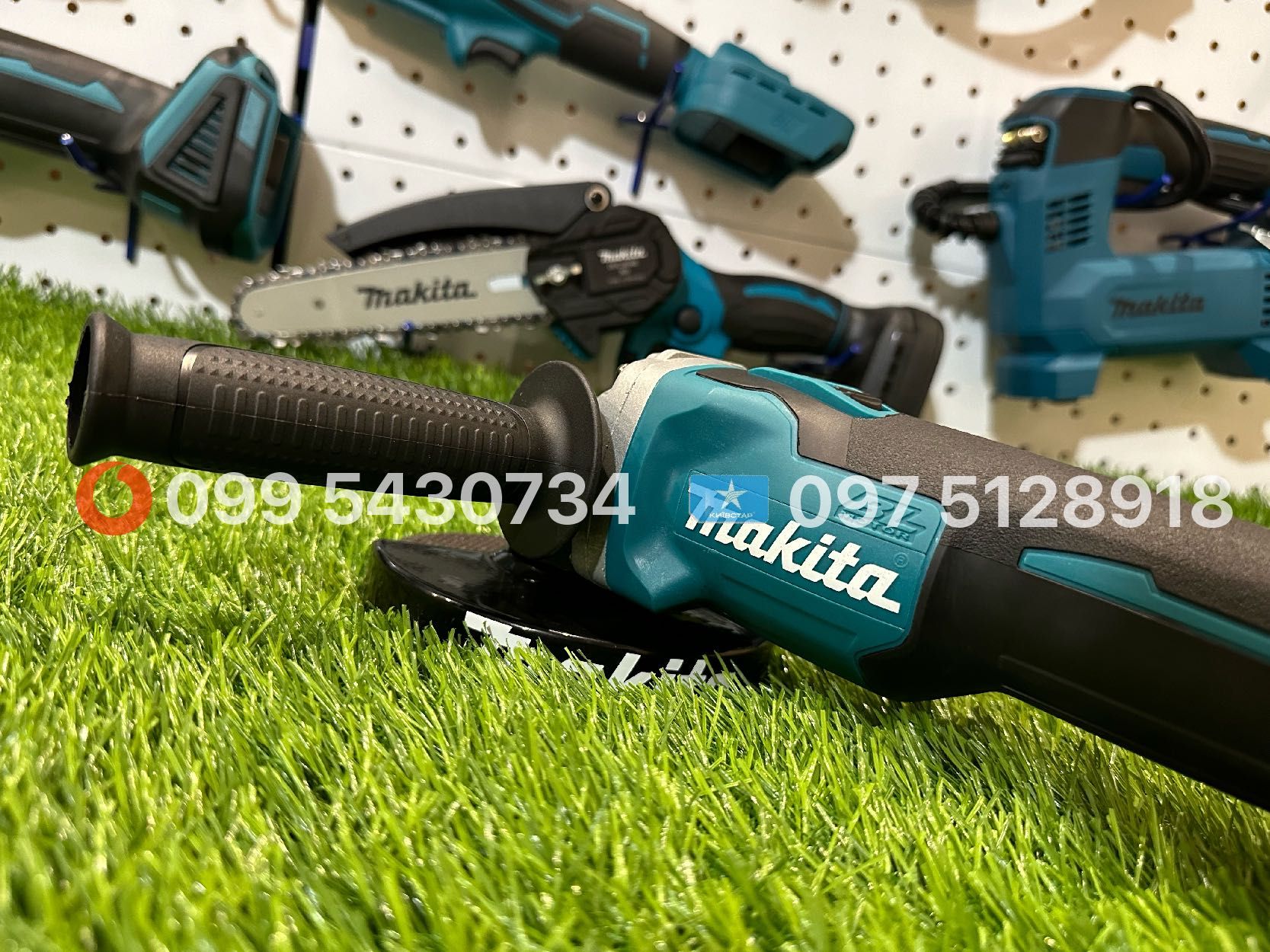Болгарка акумуляторна Makita DGA504 36V 8Ah безщіткова диск 125 мм