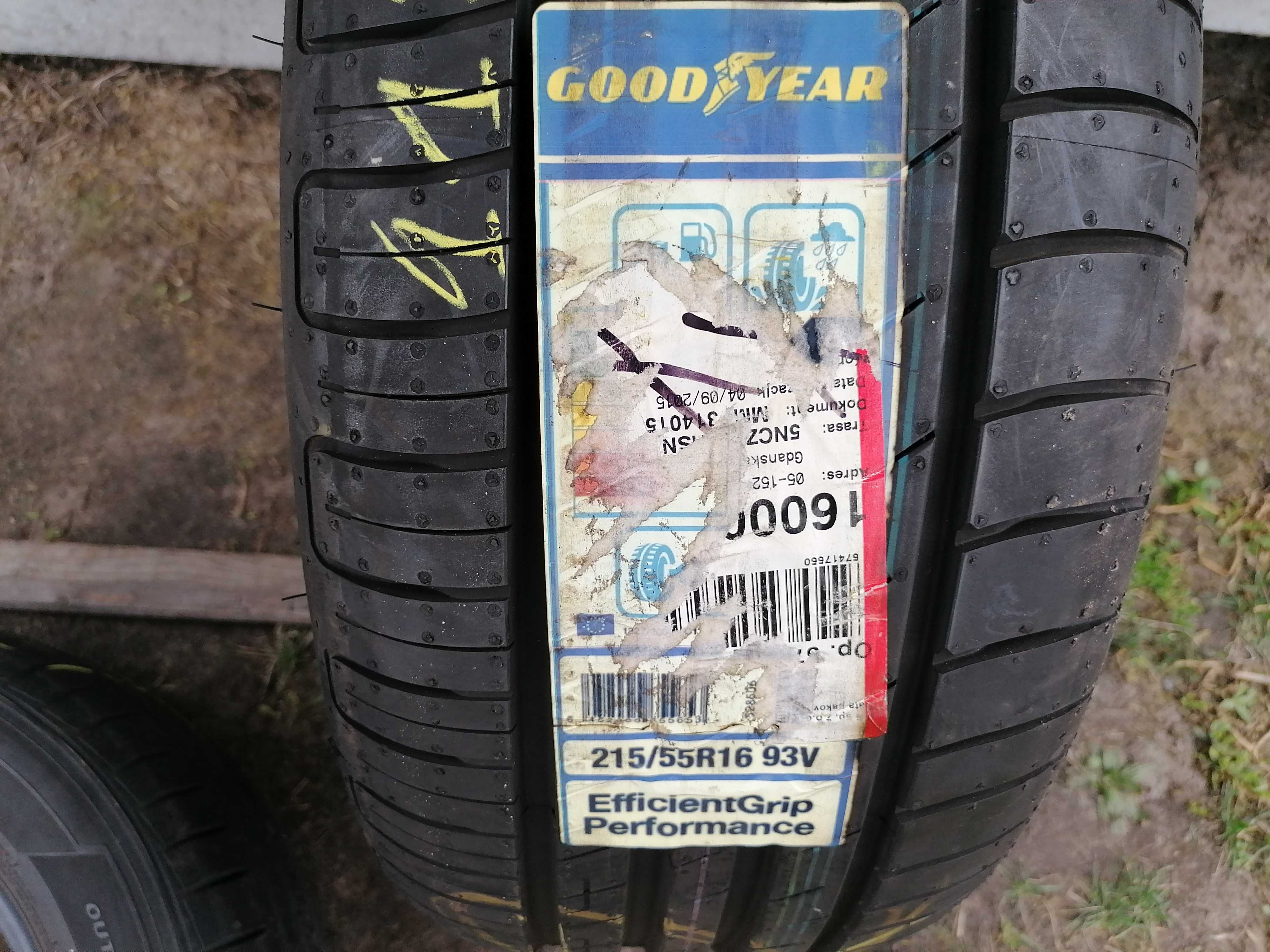 Nr.1120 Goodyear 215/55r17 pojedynka nowa