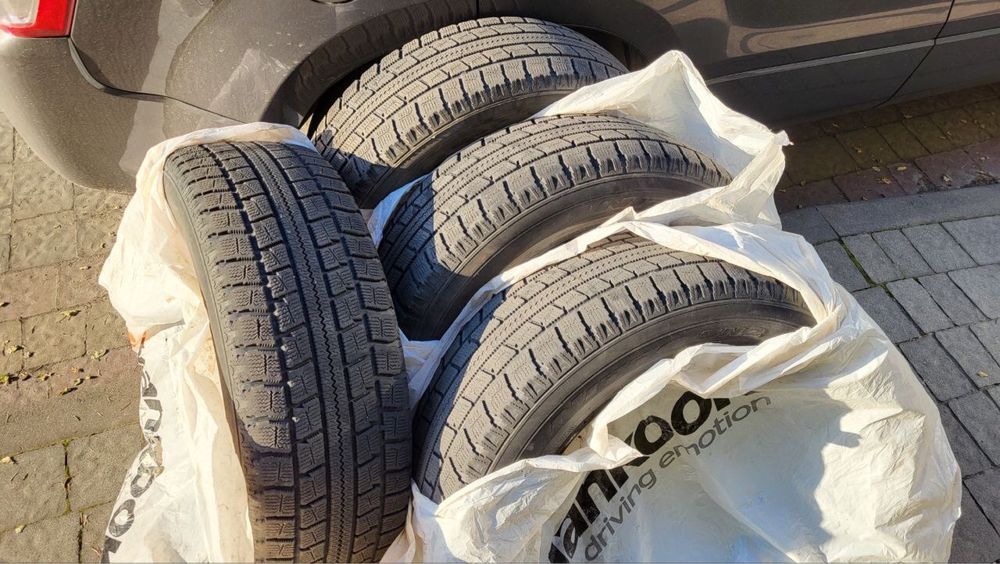 Шини зимові Nitto 225/65 r 17