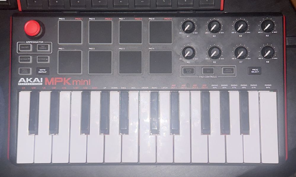 Akai MPK mini MK2 + Decksaver