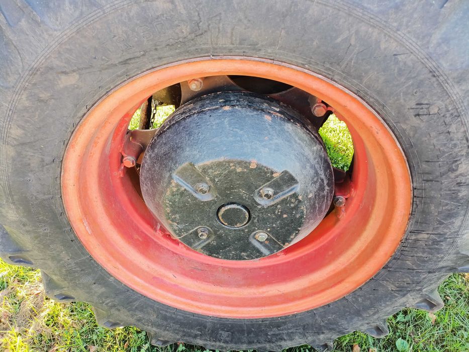 obciążnik obciążniki tył zetor ursus 6711,6911,7011,7211,5211 c360 355