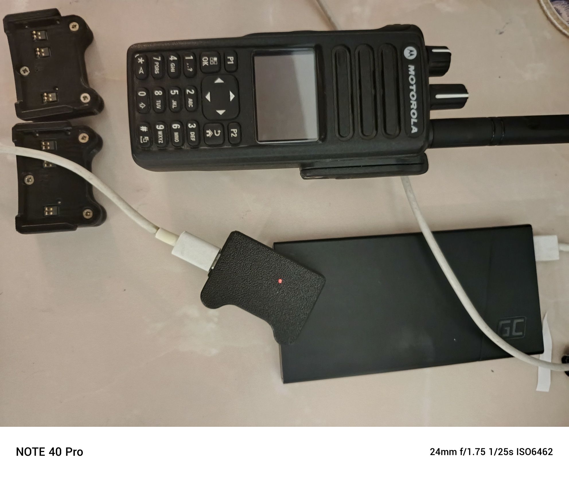 Зарядка для рацій MotorolaDP4/R7