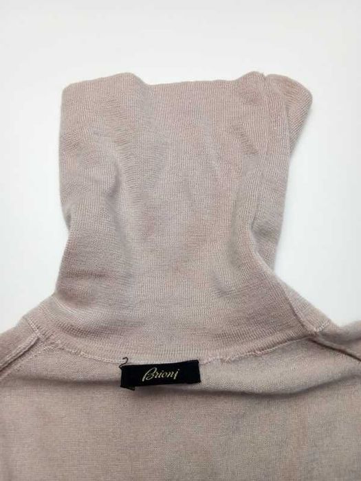 Безрукавка Brioni. Шёлк и кашемир. Размер 42.