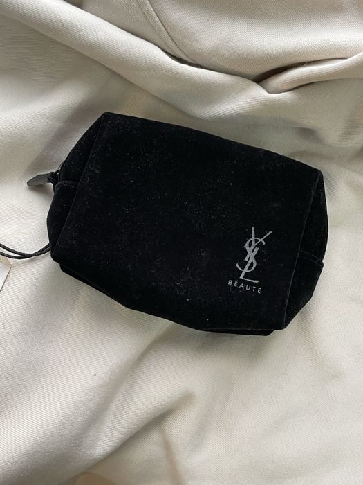 Бархатная велюровая косметичка ysl yves saint laurent