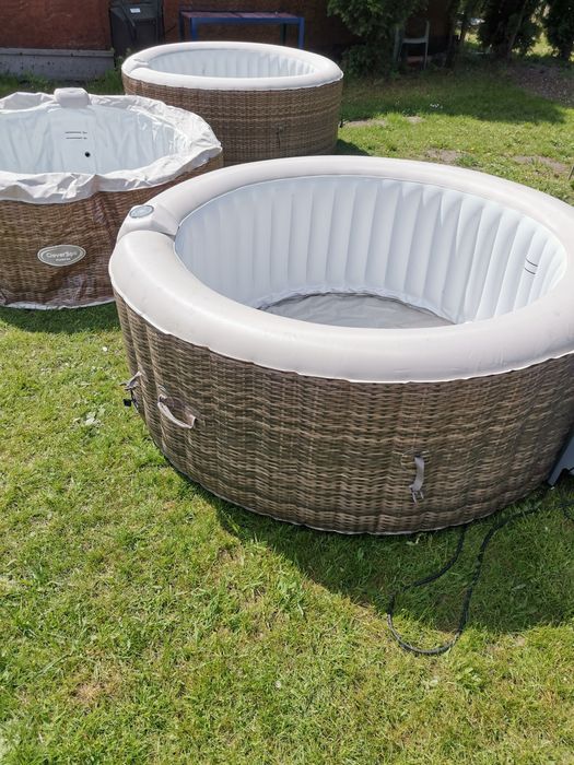 Sprzedaż jacuzzi dmuchanych Hit! 4 osobowe bez pokrywy 900zl/szt