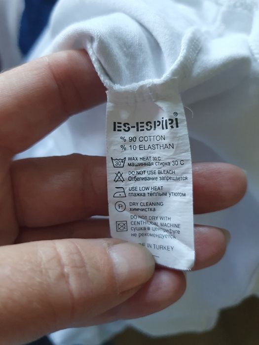 Zestaw ubrań damskich w rozmiarze XL. Szczegóły w opisie.