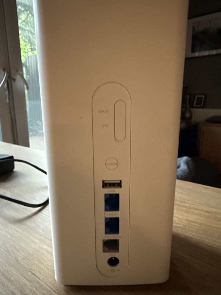 Router Huawei B618s-22D LTE  bez simlocka