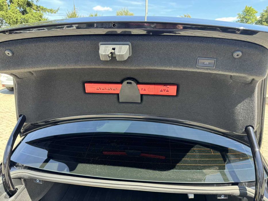 продаж авто Volkswagen Passat