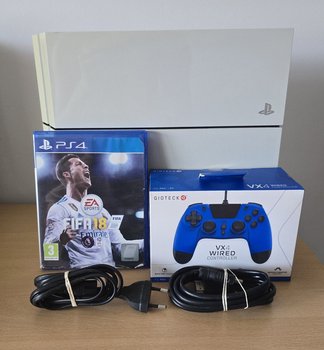 Playstation 4 500GB + Comando + Jogo