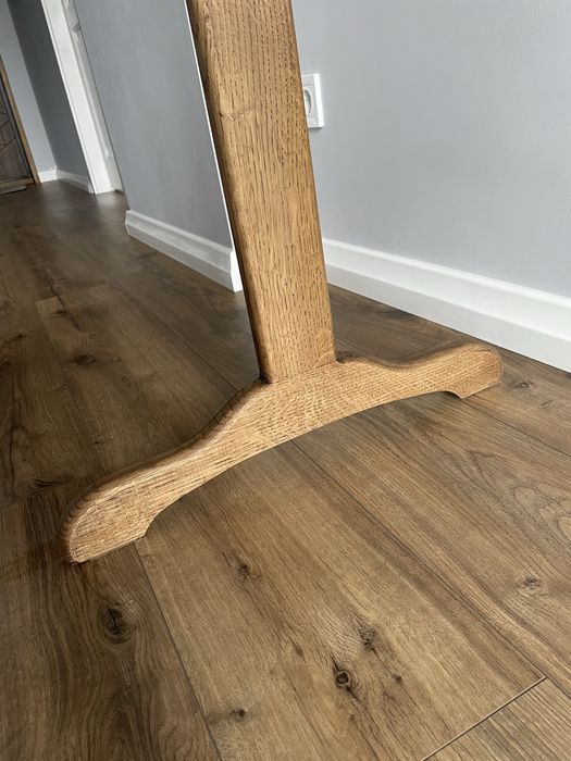 Рейл- стійка для одягу з масиву дуба в маслі