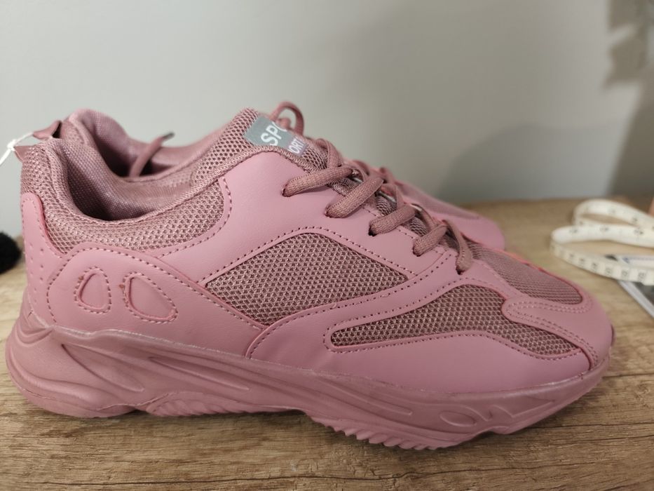 Adidasy r.40 wkładka+-25,7