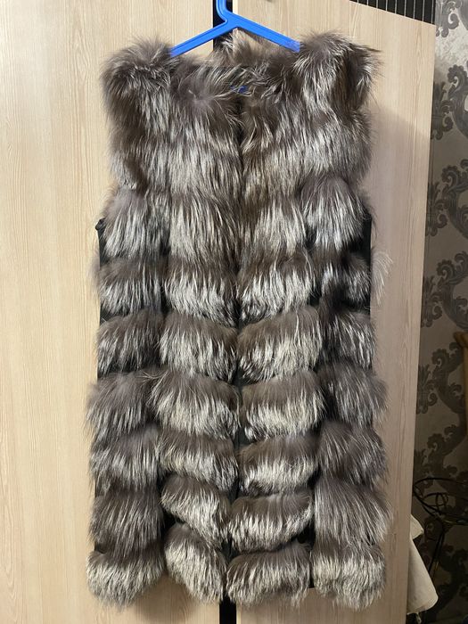 Жилетка из чернобурки 44 р