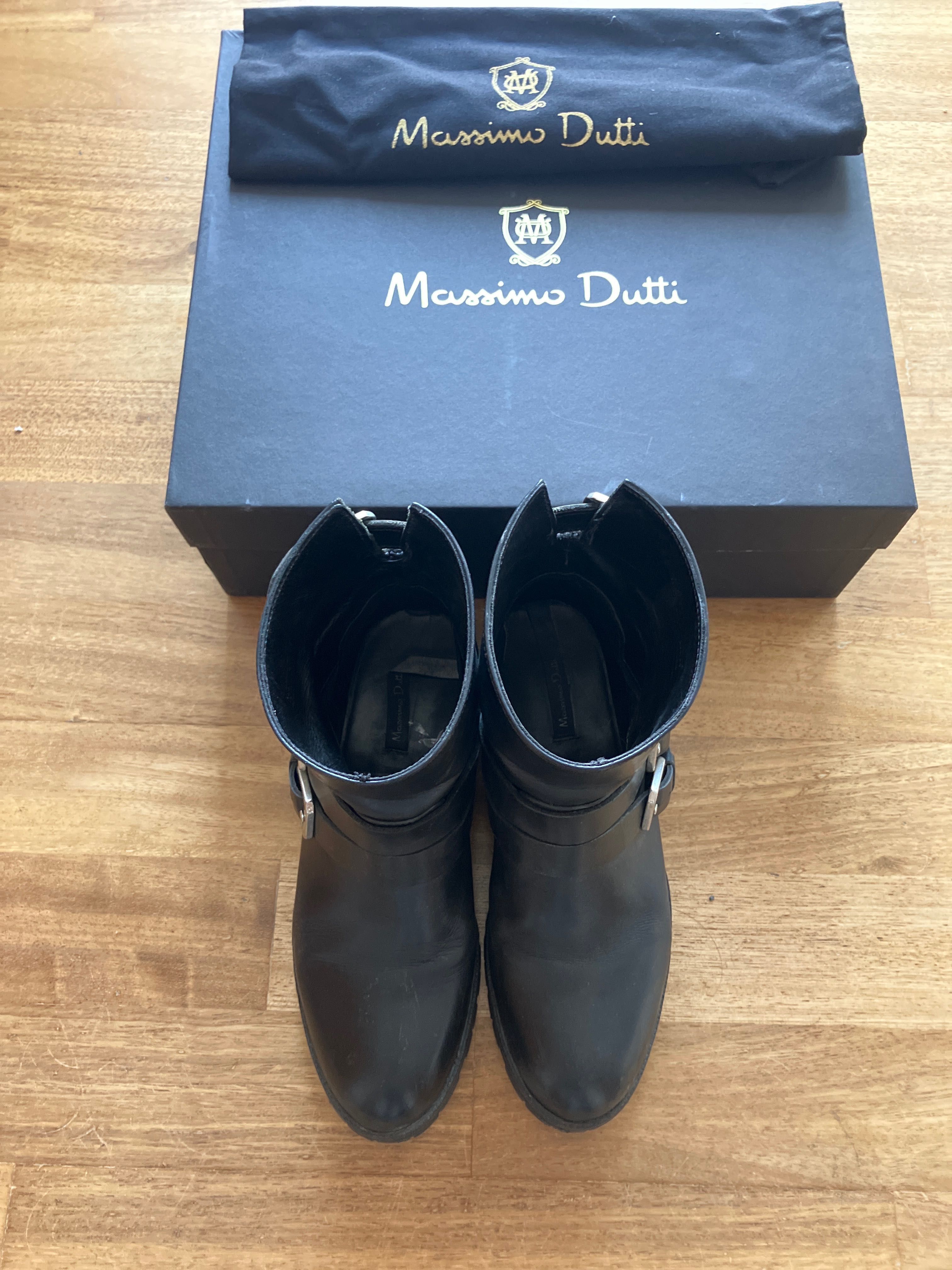 Botins Pele pretos tipo Biker Massimo Dutti tam. 36