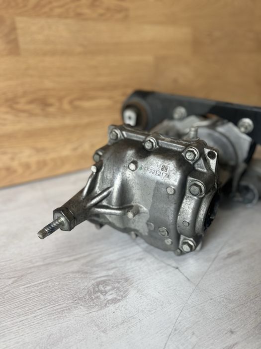 Задний дифференциал редуктор Nissan Rogue 21-24 AWD 10к  383006RE1A