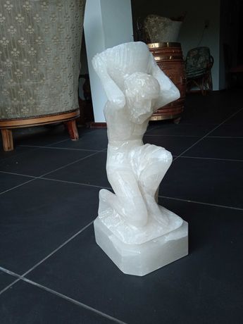 Rzeźba/posąg marmurowy