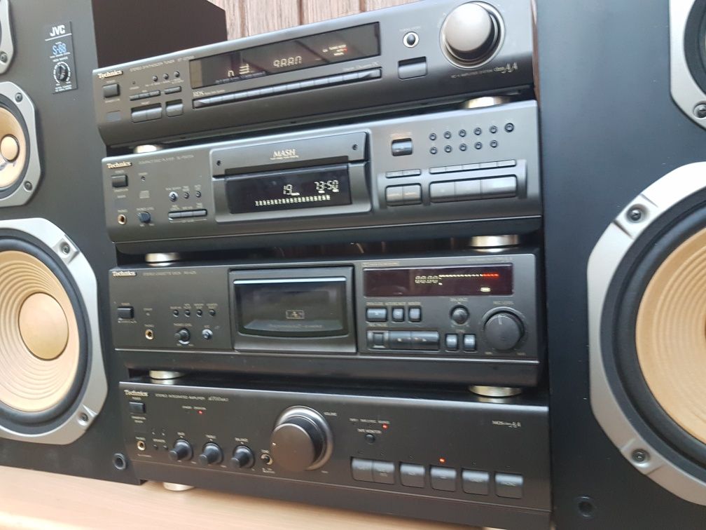 Wieża technics kilka elementów