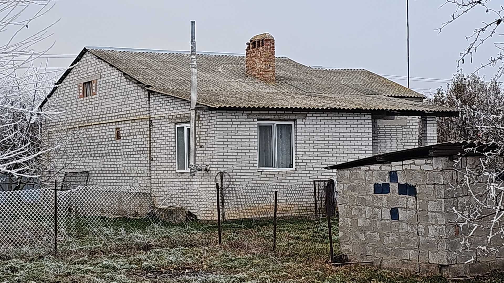 Селище для переселенців з чорнобилю капітальний будинок - є відеоогляд