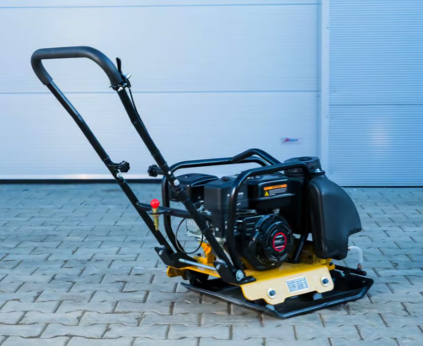 Zagęszczarka LONCIN ohv ze zbiornikiem