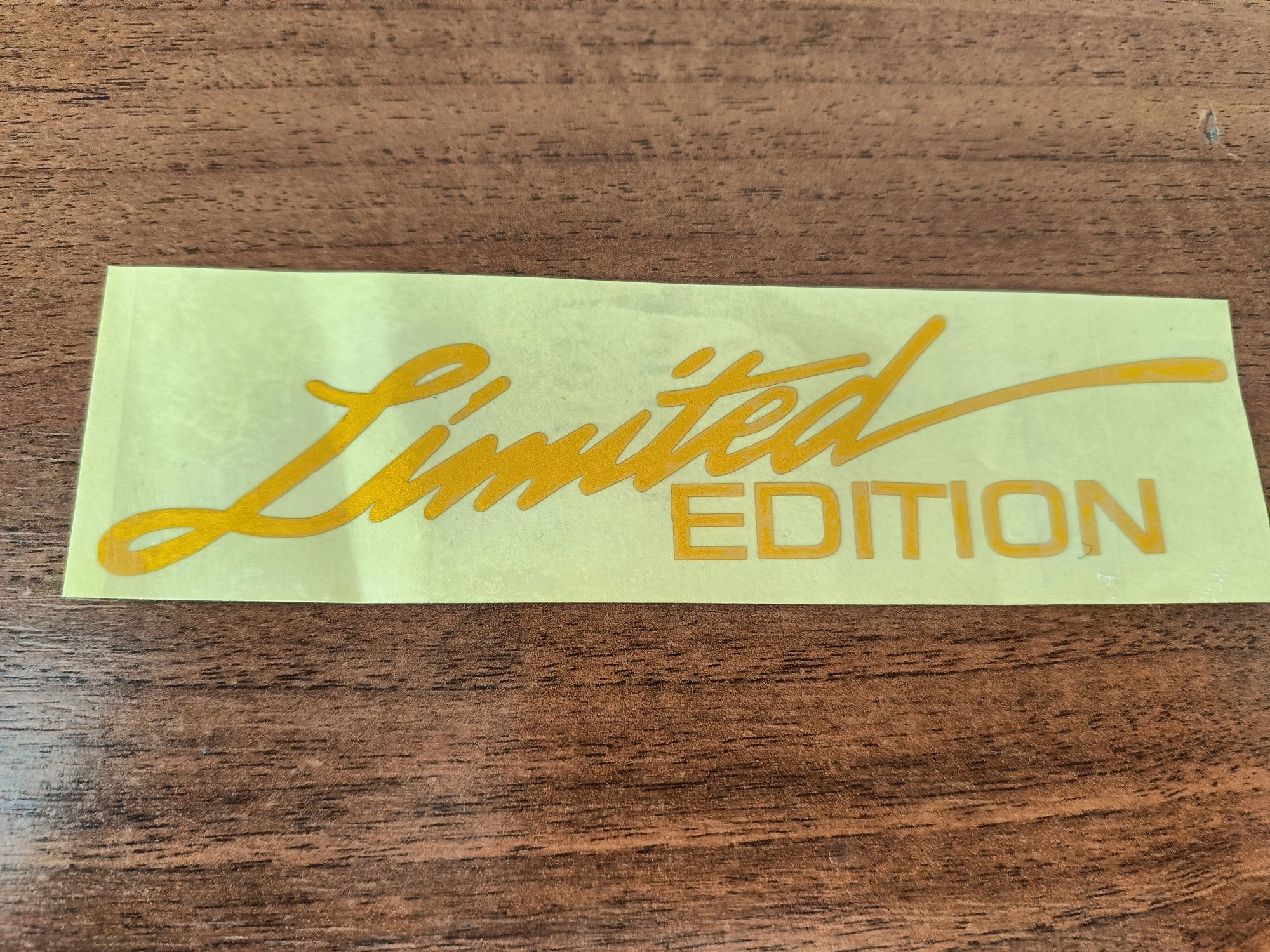 Наліпка наклейка Limited edition на авто