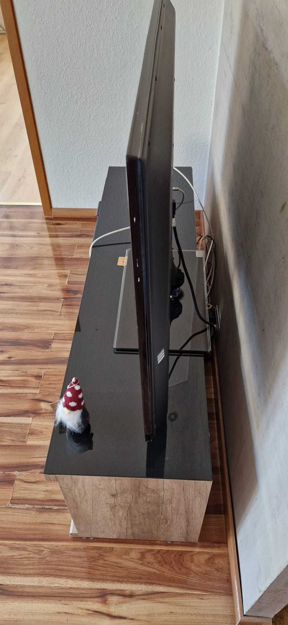Szafka RTV + telewizor