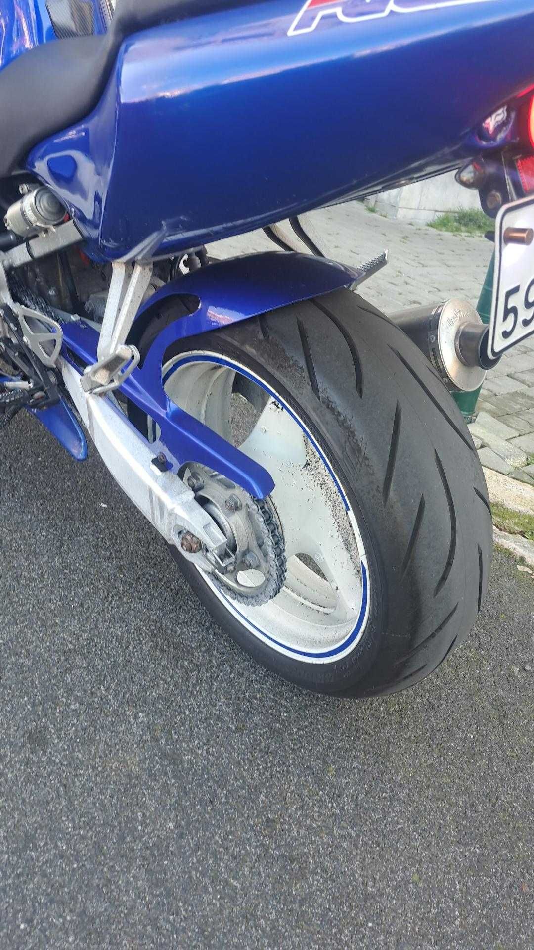 Honda CBR 600 F4 2000