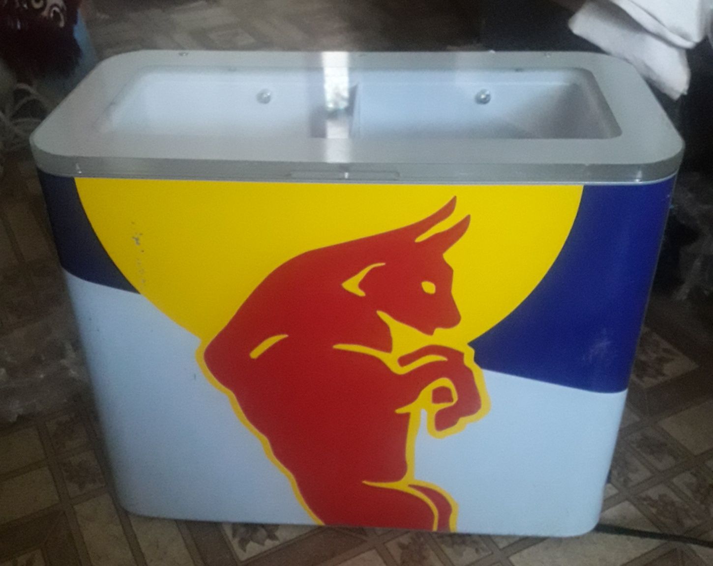 Холодильник мини Red Bull