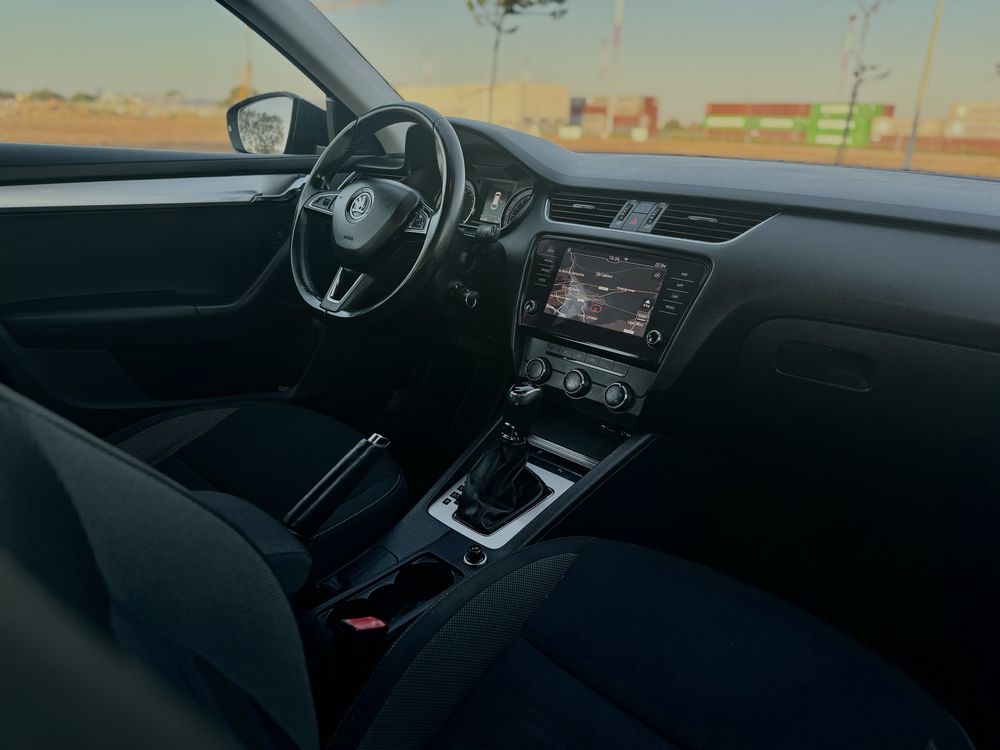 Skoda Octavia 2.0TDi 150Cv DSG
