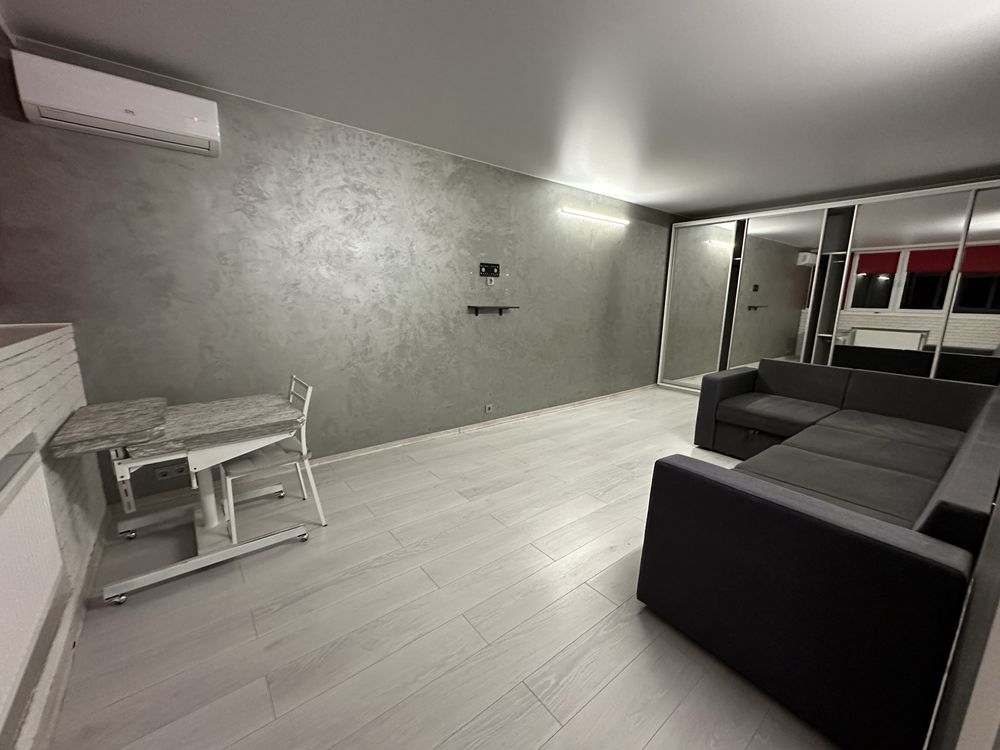 Продам квартиру 1 кім. ЖК Первоцвіт ( 44 кв.м)