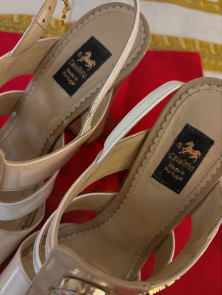 Sapatos Salto Alto Cavalinho 39