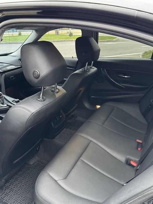 Продам свою bmw f30