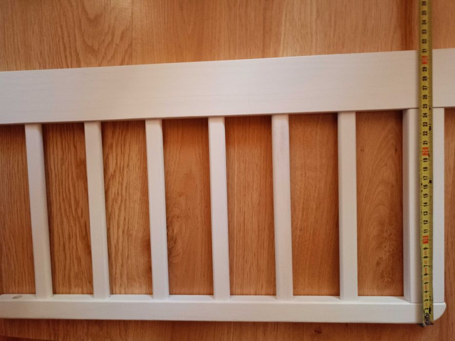 Barierka do łóżeczka dziecięcego biała