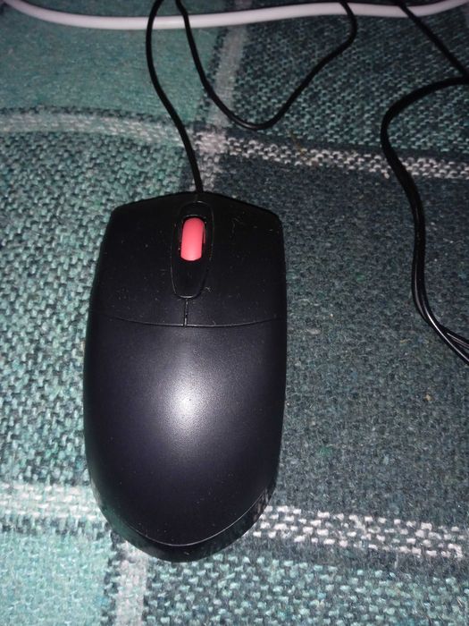 Мсі Мега Бук с 300