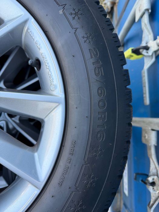 Koła Aluminiowe Skoda Audi 5x112 ET43 ZIMA 215/60R16 idealne 8,78 mm!