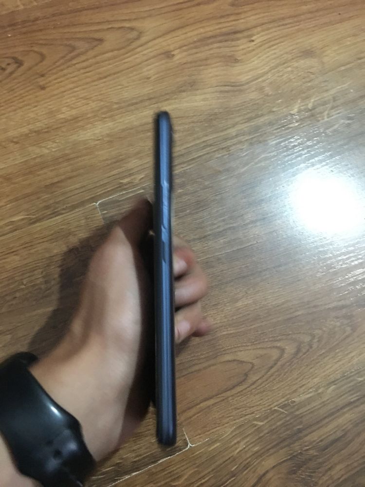 Tecno spark 8C 7gb-64gb