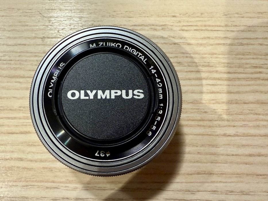 Olympus OM-D E-M10 MkII + 14-42 + 45-175 - idealny, zestaw premium