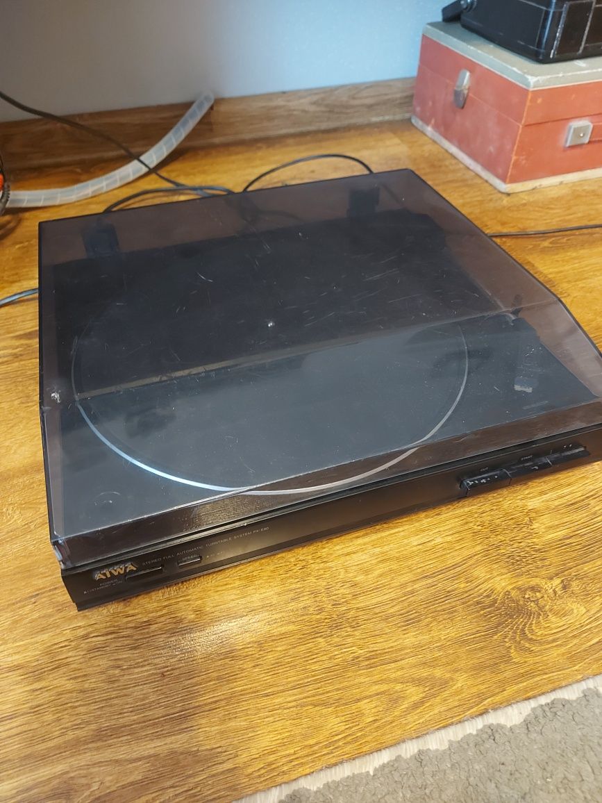 Gramofon AIWA PX E80E