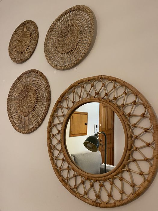 Conjunto de espelhos e decoração de parede Ikea