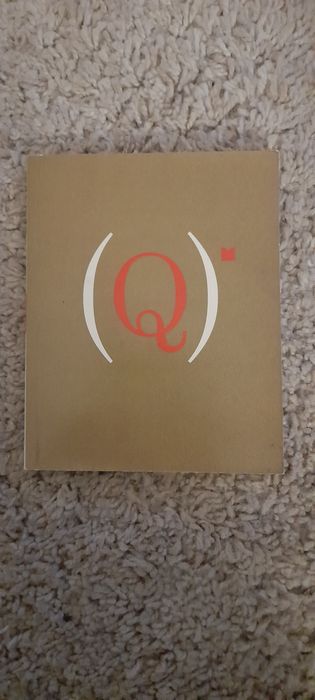 Mini livro com a história da marca Moroso