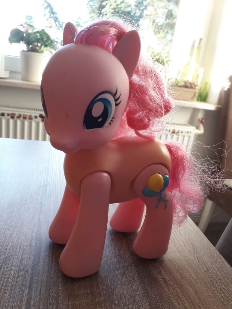 Konik. My Little Pony roześmiana PINKIE PIE