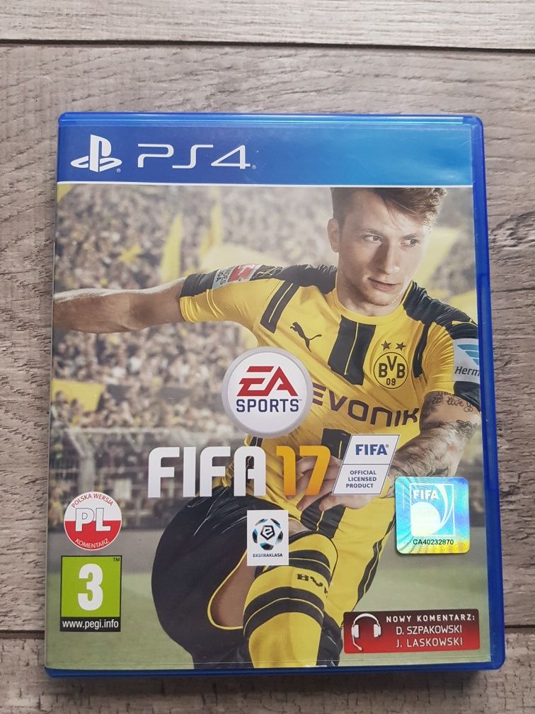 Sprzedam trzy Fify . Fifa 21 , Fifa 18 , Fifa 17