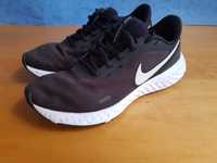 Buty NIKE Revolution 5 WMNS 41