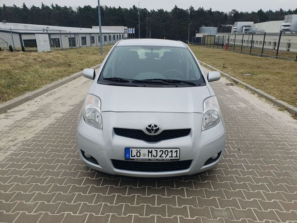 Toyota Yaris Benzyna 1.3 VVTi 101KM 2010r! Klimatronic! Lakier Oryginał Niemcy