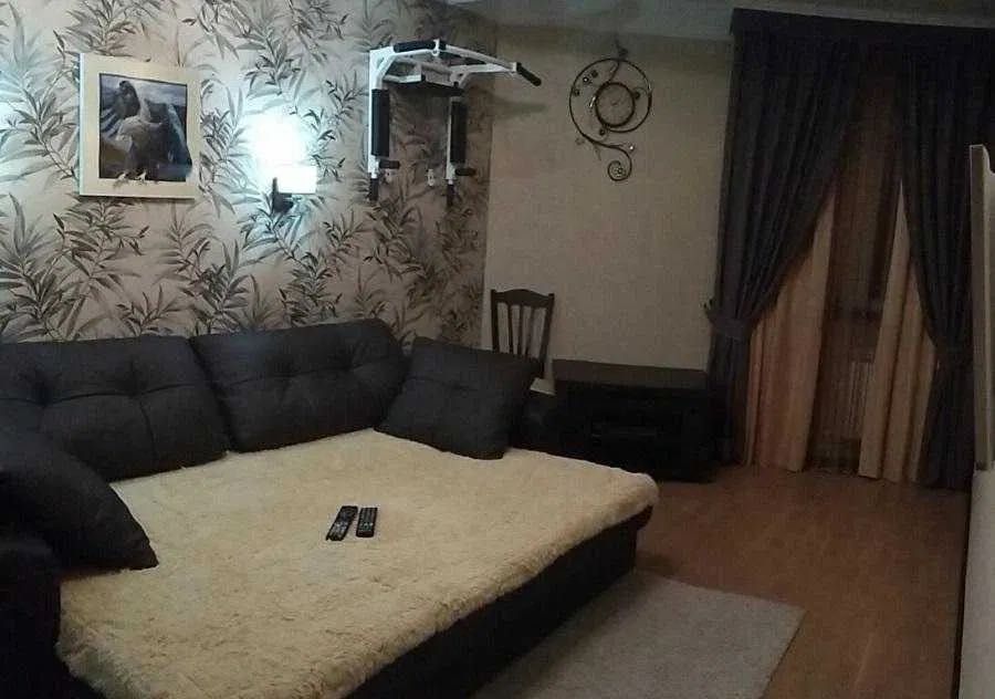 Сдается 2к квартира центр