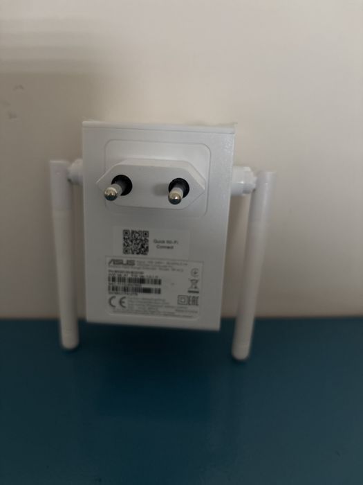 Wzmacniacz sygnału WiFi do internetu Asus