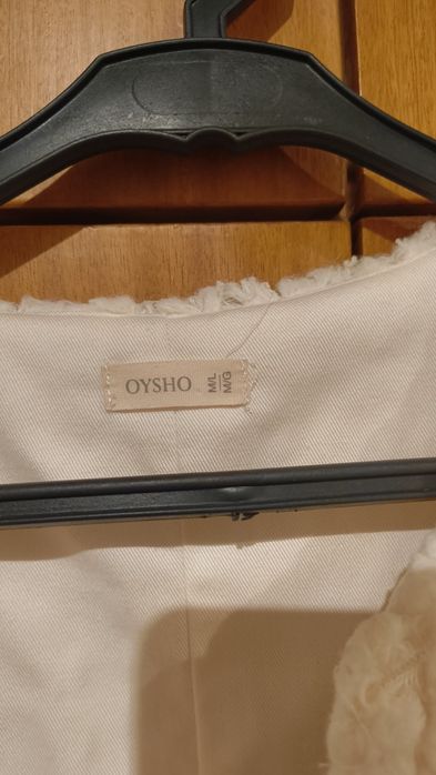 Casaco branco de pêlo