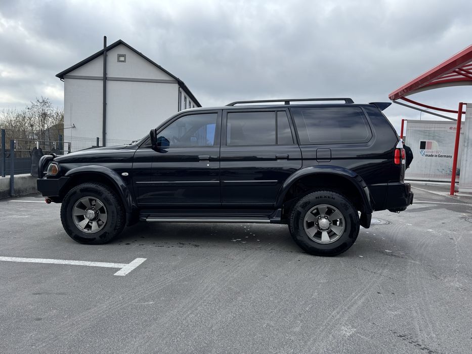 Mitsubishi Padjero Sport 2006