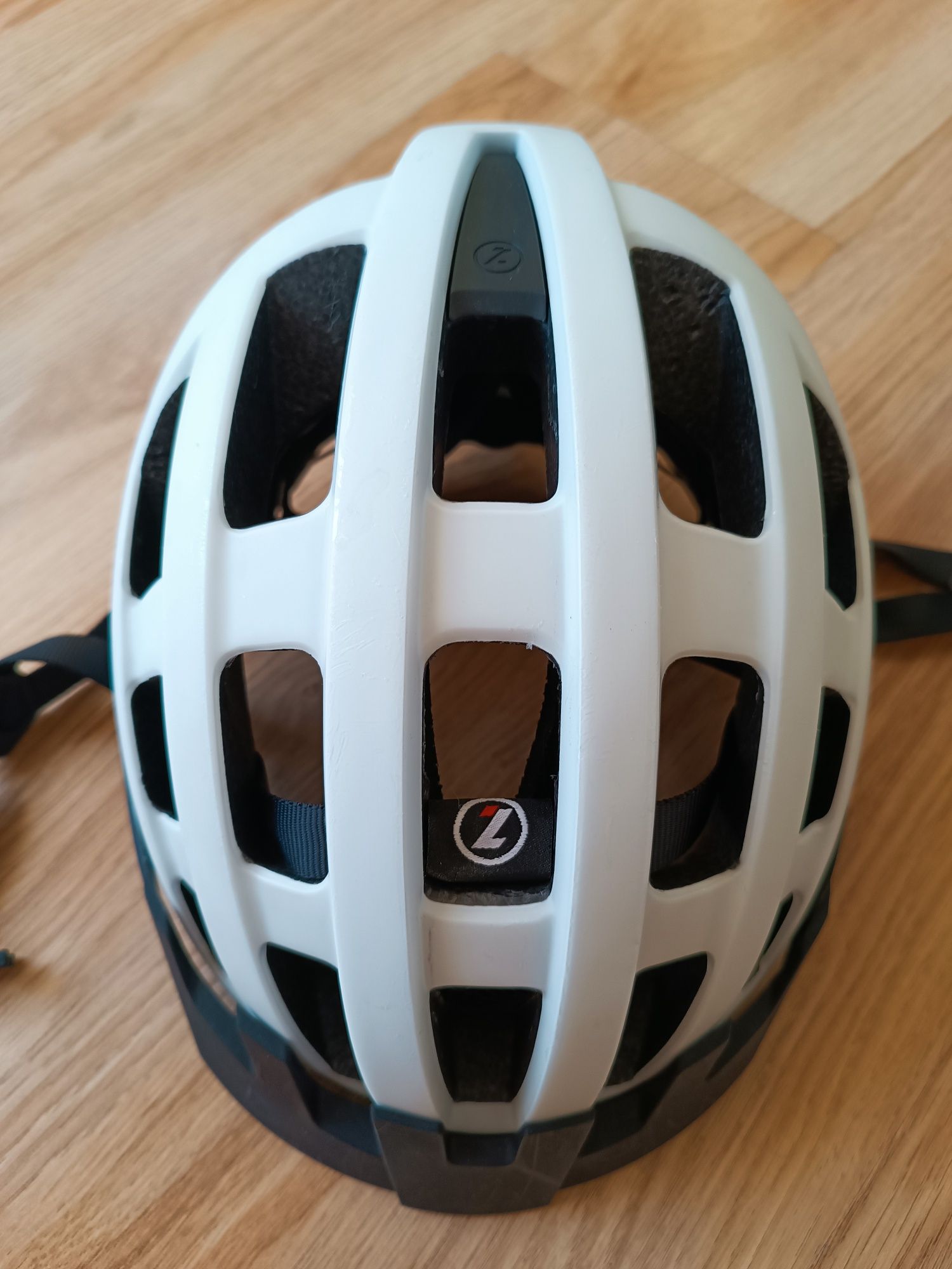 Kask Lazer Petit DLX 50-56