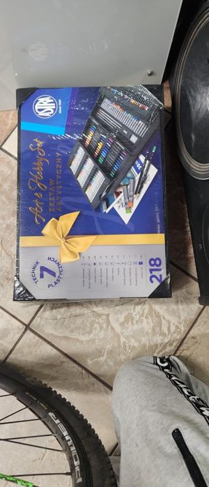 Zestaw artystyczny 218szt